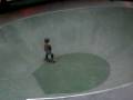 videos de Edvin shows off skills with skateboard !