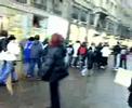 Free Hugs Milano Via Dante Duomo 25-11-06