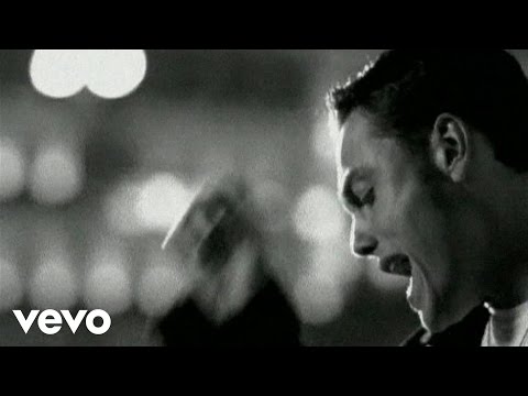 LETRAS DE LA CANCION DE TIZIANO FERRO letras de la cancion de tiziano ferro: