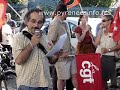 manifestation contre la loi sur le service minimum, � l'appel de la cgt, cfdt et fsu, � tarbes (hautes-pyr�n�es). par www.pyreneesinfo.fr