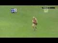 videos de Angus Monfries Goes 'Hollywood' - 2006 vs Hawthorn