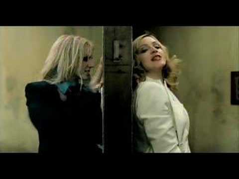 me against the music britney spears lyrics. karaoke quot;me against the musicquot;