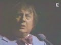 un skecth de raymond devos

source : 
http://sylvian.prieur.club.fr/francais/sexe/video/raymond_devos_le_possede_du_percepteur.avi