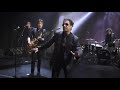 video de Andres Calamaro - Los divinos