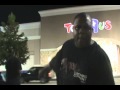 BLACK MAN ANGRY AT TOYS R US @siggas - YouTube