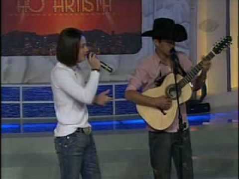 Homenagem à  Banda Raça Negra no Programa Raul Gil Mayk & Lyan cantam 