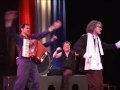 zeeuwse nachten is een politiek geengageerde trilogie van het volksoperahuis waarin de groep legendarische nederlandse helden middenin het hedendaagse, op drift geraakte nederland dropt. - - -robert van der hoop  rogier schippers humor video trailer