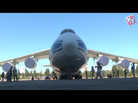 Самолеты и  «Цветы»: в Ульяновске отметили День Воздушного Флота России