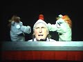 Otto Waalkes als Puppenspieler in seinem aktuellen Tour-Programm