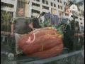 Gravedigger smashes a Pumpkin