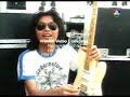 Sek Loso and his Fender Richie Sambora Signature Guitar