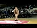 un temazo de este grupazo de funk, rock, flamenco, y lo que sea, con im�genes de bboys