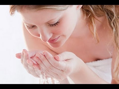 0 Why You Should Only Apply Antioxidants at Night [DermTV.com Episode #138]