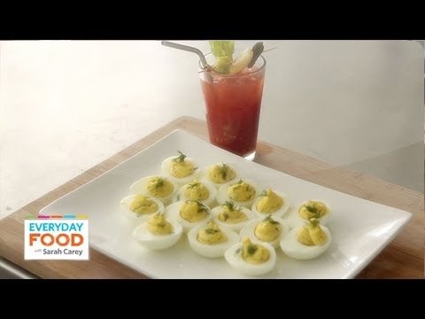 how to zest a lemon with a fork