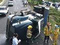 Rastra vuelca en San Mart