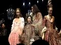 voici une petite vid�o de anne laure qui nous a fait une super cadeau � ang�lique et moi en nous chantant mon essentiel au final!!!
merci � elle