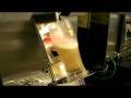 videos de United's Red Carpet Club Beer Dispenser at Narita Airport