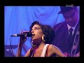 Amy Winehouse-Valerie (live eurockeennes de Belfort 2007)