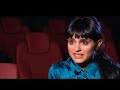 VER�NICA ECHEGUI INTERRUMPIDA POR LA M�SICA DE UN PIANO