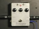 Demeter Tremulator overview video (tremelo)