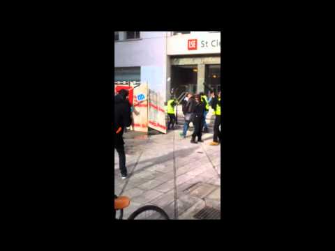 London Anti-Israel “Checkpoint” Pelted With Water Bombs (VIDEO)