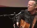 this is just a great piece from tommy emmanuel. i wan't to see him live!!!