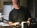 How to turn a bottle stopper on a wood lathe How to turn a bottle stopper on a wood lathe
