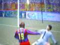 WE10 gola�o - Messi de letra UM gola�o de messi no estilo falcão em pleno futebol de campo ;D