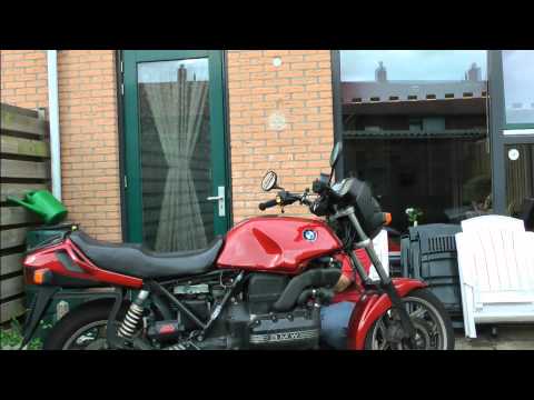 BMW K75  change airfilter and how to remove the tank