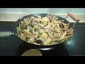 Bambú con pollo y setas chinas