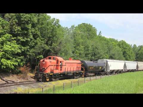 ALCO - We made a nice visit this morning down to the Battenkill railroad, where we would hear the wonderful sounds and sights of Alco RS-3 #4116 of the former Green...