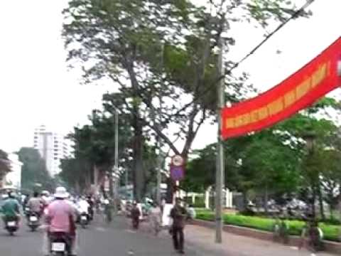 Touring Vietnam Ho Chi Minh City ...