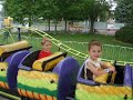 Jesper´s eerste rit in een achtbaan Jesper´s eerste rit in een achtbaan