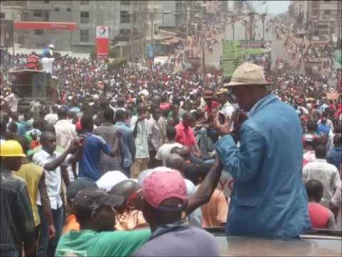 L'album photos de la marche de l'opposition du 2 mai 2013, en Guinée 