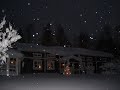 jussi bj�rling sjunger sveriges mest �lskade juls�ng o helga natt. till musiken har jag lagt n�gra svenska vinter och julbilder. o helga natt en julpsalm och en s�ng om jesus. att v�lja ut bilder har d�rf�r inte varit s� l�tt. jag har f�rs�kt att f� en balans mellan julbilder och bilder med religi�s anknytning, som tex kyrkor. hoppas ni tycker om resultatet.
o helga natt �r f� sista sp�ret p� den makal�sa cd:n till havs som kom ut f�r ett par �r sedan. skivan inneh�ller jussis sista insjungningar p� svenska och �r ett absolut m�ste i varje svensk skivsamling. s� om du fortfarande har n�gon du inte k�pt en julklapp till s� har du nu den perfekta presenten.