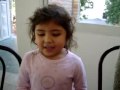niña cantando: su florcita agrupación marilyn por coty