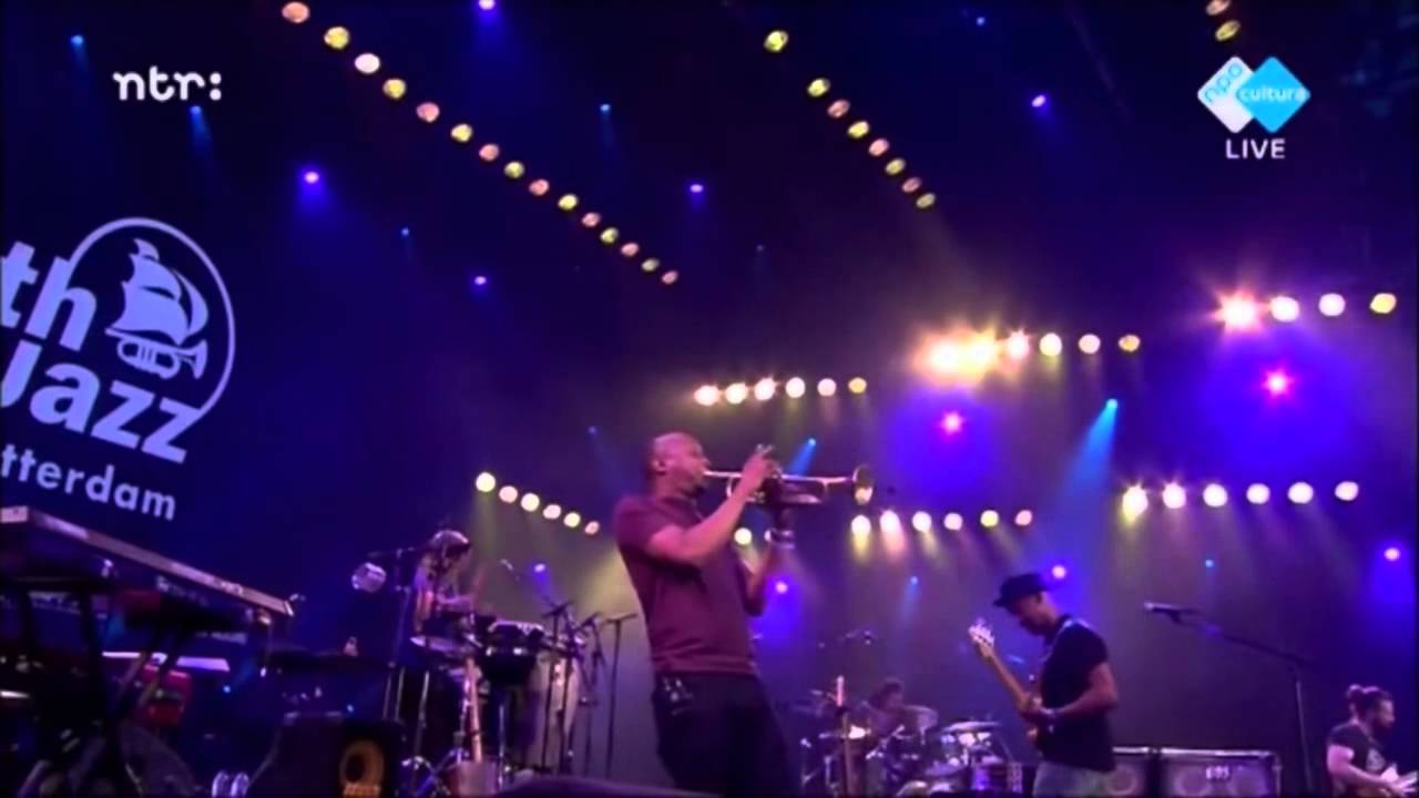 MARCUS MILLER - Papa Was A Rolling Stone - live HD 2015