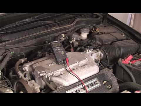 how to voltage test a car battery