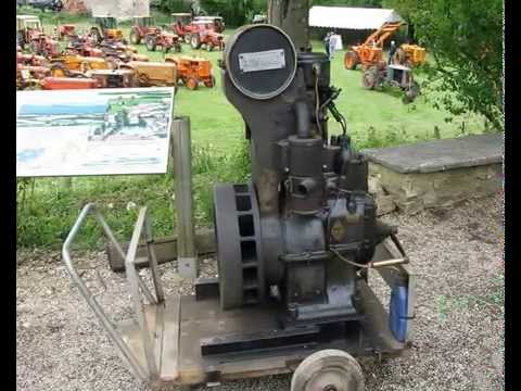 miniature_ofp9JzoeKQk