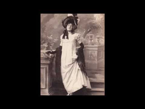 Alice Joyce
