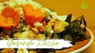 Einfacher & gesunder Bulgur-Spinat-Salat: Mit gebratenen Auberginen & Mairübchen Einfacher & gesunder Bulgur-Spinat-Salat: Mit gebratenen Auberginen & Mairübchen