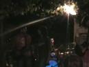 Colaboración de Leo í... e Trifulka na casa vella (música a pé de campo), un venres e despois dunha soberbia picada, ao bó lado da música..