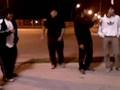 Bailando electro en la Costanera Alcolizados xD ?