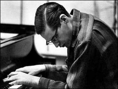 Bill Evans – Santa Claus is Coming to Town