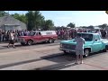 farmtruck vs 80s chevy pu farmtruck vs 80s chevy pu