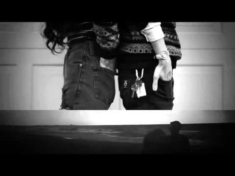 sweater weather - Video by: ENDS Directed by: Daniel Iglesias Jr. & Zack Sekuler In collaboration with: I Versus Eye & Justin Bettman.