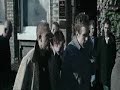 Hooligans - Blowing bubbles Hooligans - Blowing bubbles