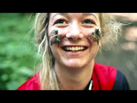 Tahnee Seagrave - Les Gets MTB downhill rider