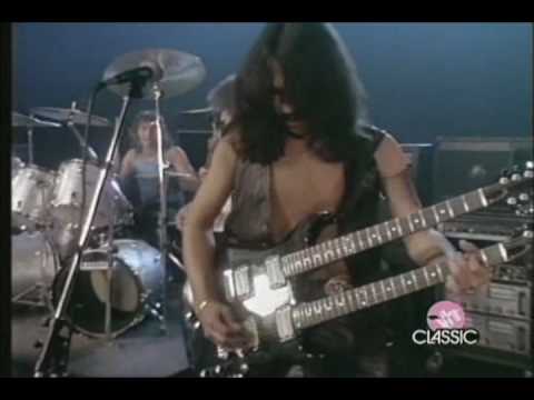 starship - Stereo: http://www.youtube.com/watch?v=ok6eIPx5S3U&fmt=18 Lyrics Its been a long, long road Since I packed up and left on my own And I carry a heavy load Jus...