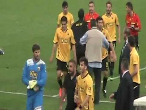 Η αποθέωση Κλωναρίδη (vid)